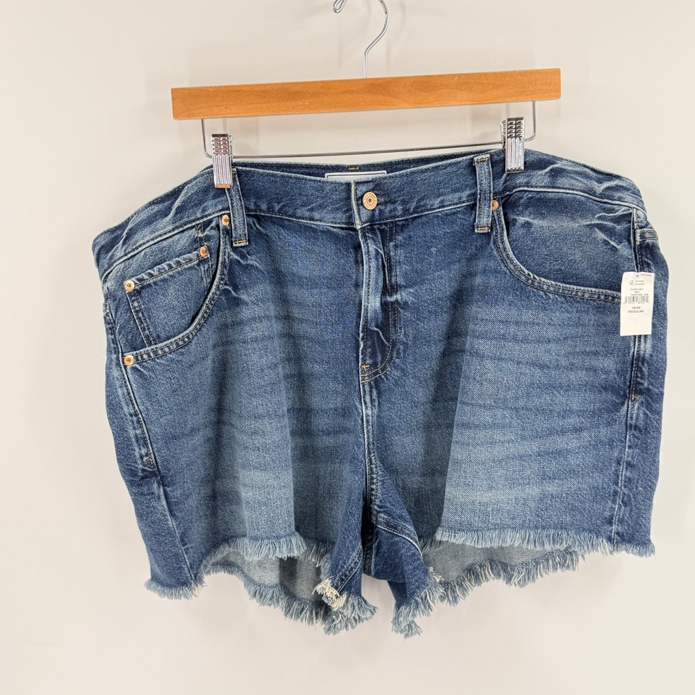 Gap NWT Denim Shorts Blue 20 Cutoff Frayed Hem High Rise Plus Size Summer Casual